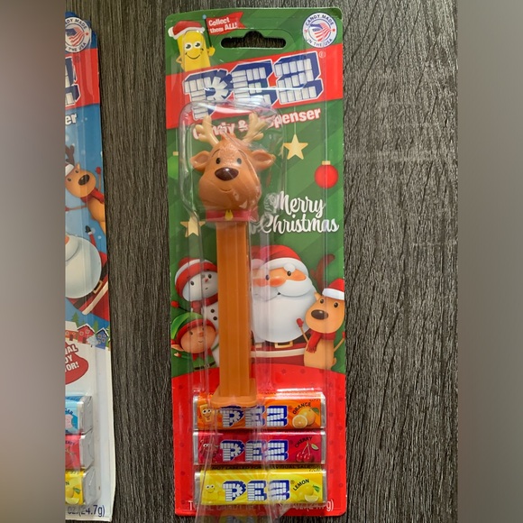 4 Piece Vintage Christmas PEZ Dispensers & Candy. NIB - Picture 4 of 8